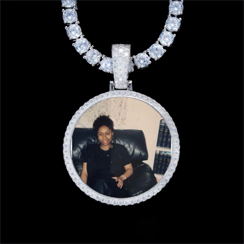 925S & VVS Moissanite 3D Circle Custom Picture Pendant