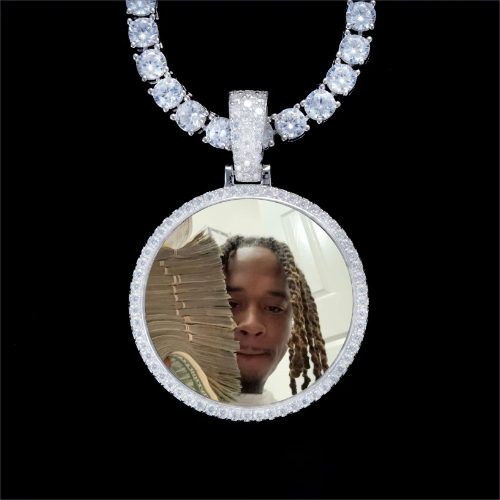 925S & VVS Moissanite 3D Circle Custom Picture Pendant
