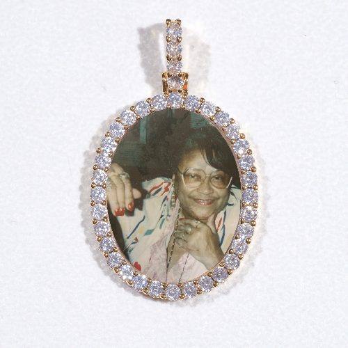 3D Oval Custom Picture Pendant