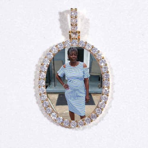 3D Oval Custom Picture Pendant
