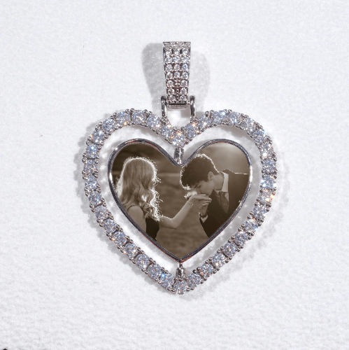 3D Spinning 2-Faced Heart Custom Picture Pendant
