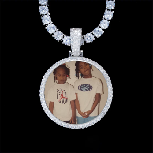 925S & VVS Moissanite 3D Circle Custom Picture Pendant