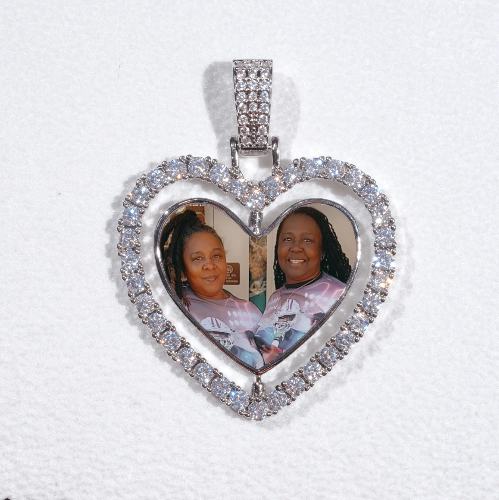 3D Spinning 2-Faced Heart Custom Picture Pendant