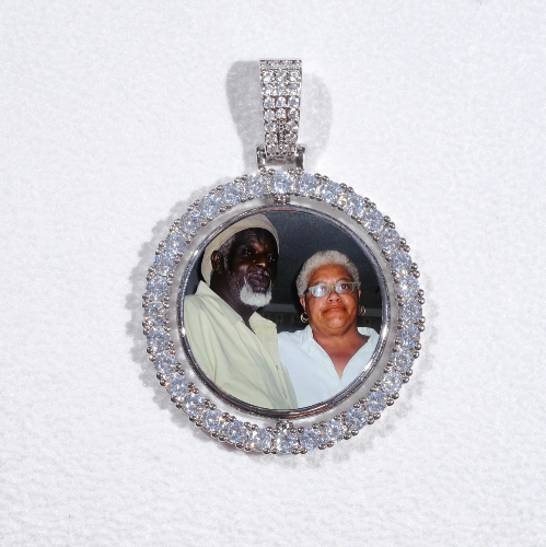 3D Spinning 2-Faced Custom Picture Pendant