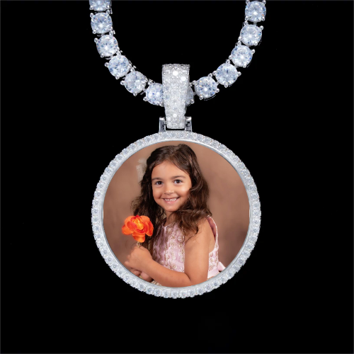 925S & VVS Moissanite 3D Circle Custom Picture Pendant