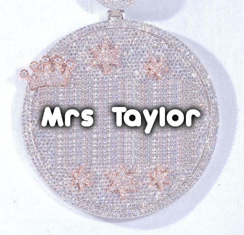 CUSTOM LETTER NECKLACE 3D BIG CROWN DISC
