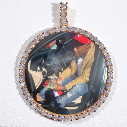 LARGE 3D CIRCLE CUSTOM PICTURE PENDANT