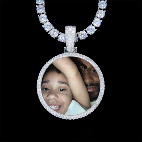 925S & VVS Moissanite 3D Circle Custom Picture Pendant
