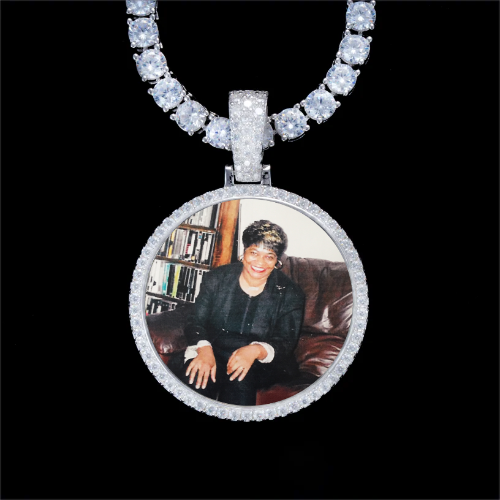 925S & VVS Moissanite 3D Circle Custom Picture Pendant