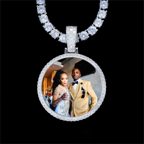 925S & VVS Moissanite 3D Circle Custom Picture Pendant