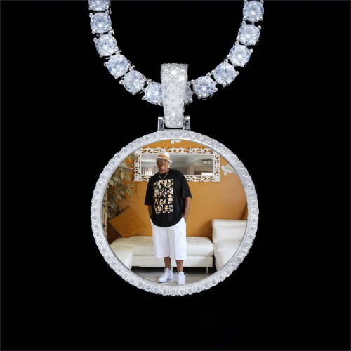 925S & VVS Moissanite 3D Circle Custom Picture Pendant