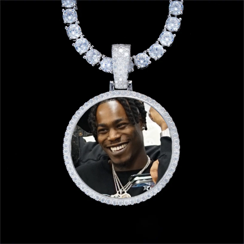 925S & VVS Moissanite 3D Circle Custom Picture Pendant