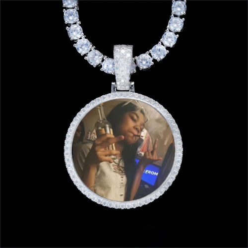 925S & VVS Moissanite 3D Circle Custom Picture Pendant