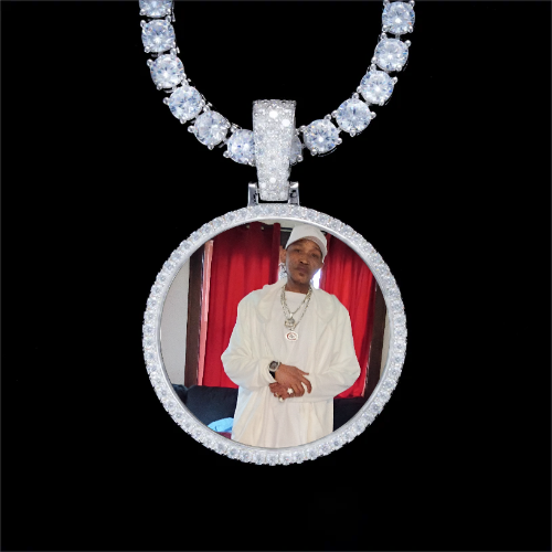 925S & VVS Moissanite 3D Circle Custom Picture Pendant