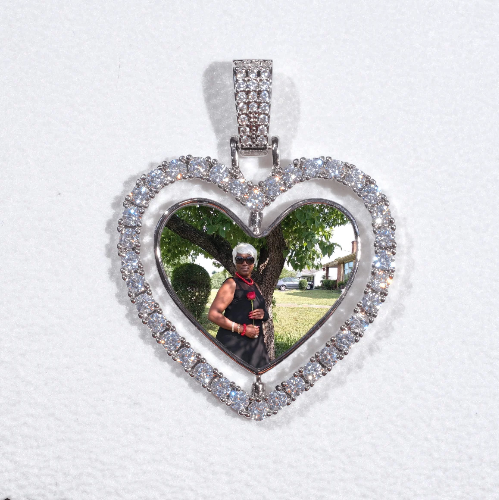 3D Spinning 2-Faced Heart Custom Picture Pendant