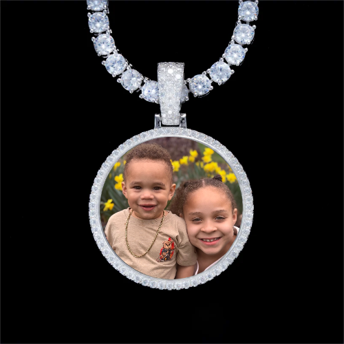 925S & VVS Moissanite 3D Circle Custom Picture Pendant