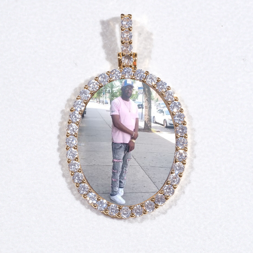 3D Oval Custom Picture Pendant