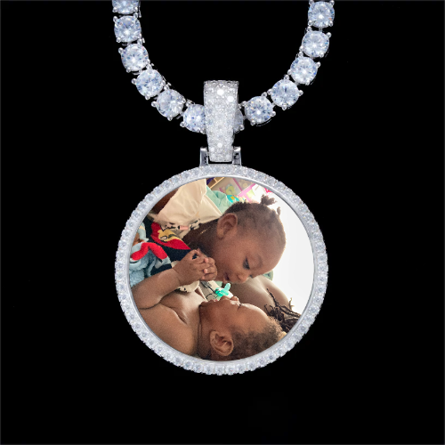 925S & VVS Moissanite 3D Circle Custom Picture Pendant