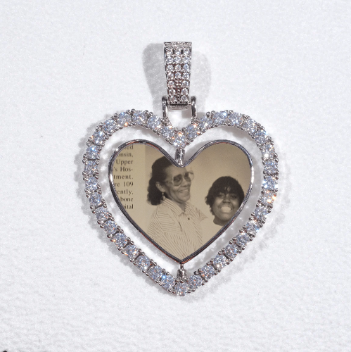 3D Spinning 2-Faced Heart Custom Picture Pendant