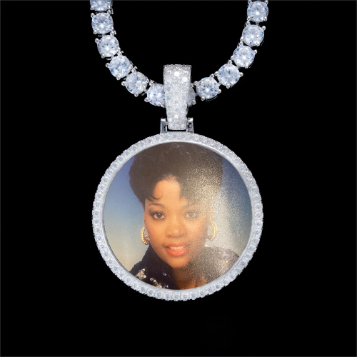 925S & VVS Moissanite 3D Circle Custom Picture Pendant