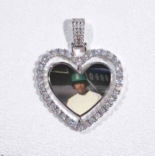 3D Spinning 2-Faced Heart Custom Picture Pendant
