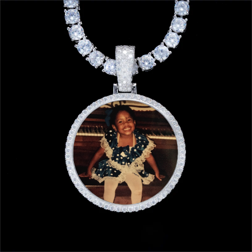 925S & VVS Moissanite 3D Circle Custom Picture Pendant
