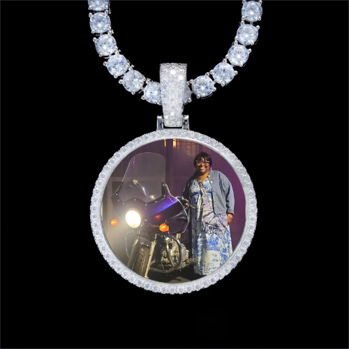 925S & VVS Moissanite 3D Circle Custom Picture Pendant