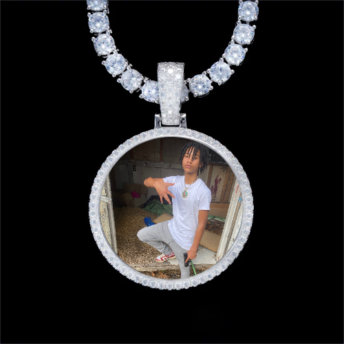 925S & VVS Moissanite 3D Circle Custom Picture Pendant
