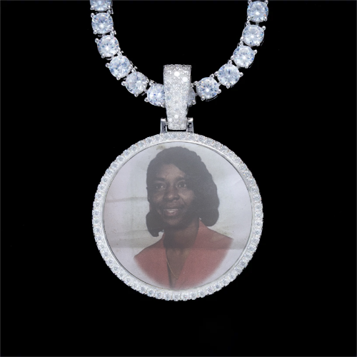 925S & VVS Moissanite 3D Circle Custom Picture Pendant