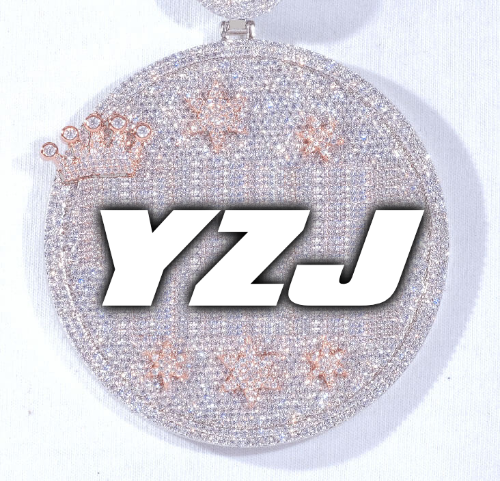 CUSTOM LETTER NECKLACE 3D BIG CROWN DISC