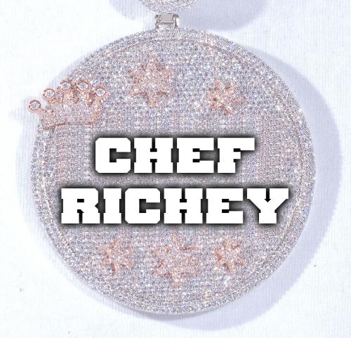 CUSTOM LETTER NECKLACE 3D BIG CROWN DISC