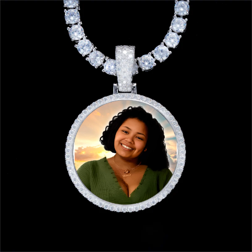 925S & VVS Moissanite 3D Circle Custom Picture Pendant