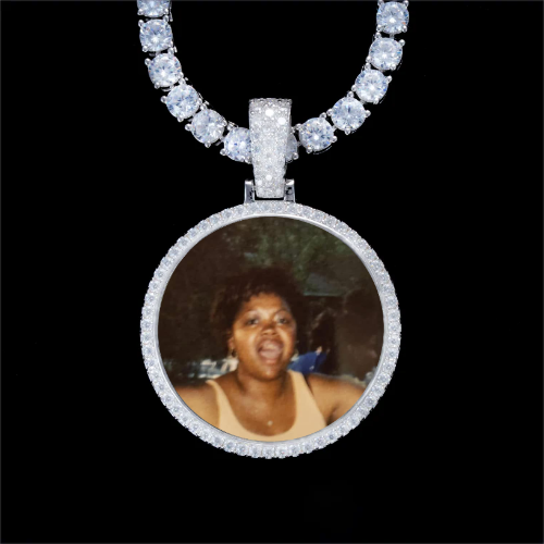 925S & VVS Moissanite 3D Circle Custom Picture Pendant