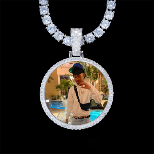 925S & VVS Moissanite 3D Circle Custom Picture Pendant