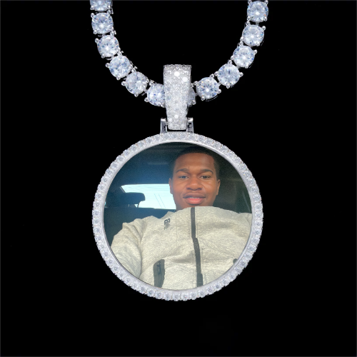 925S & VVS Moissanite 3D Circle Custom Picture Pendant