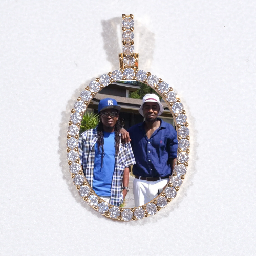 3D Oval Custom Picture Pendant