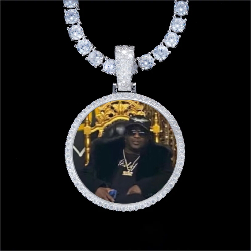 925S & VVS Moissanite 3D Circle Custom Picture Pendant