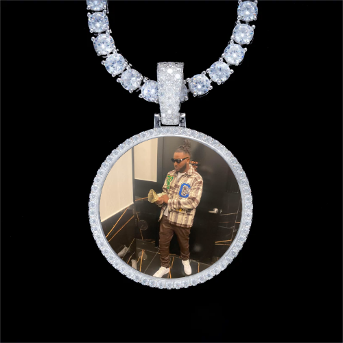 925S & VVS Moissanite 3D Circle Custom Picture Pendant