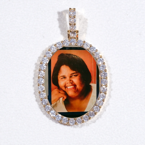 3D Oval Custom Picture Pendant