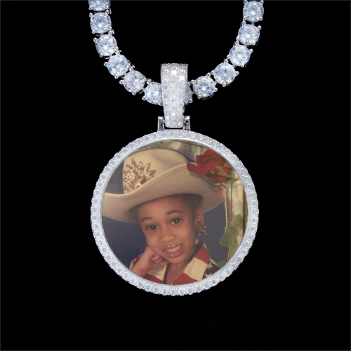 925S & VVS Moissanite 3D Circle Custom Picture Pendant