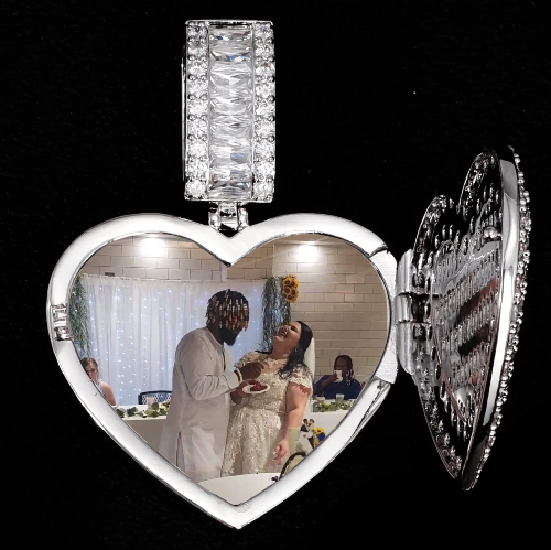 CUSTOM PICTURE PENDANT STYLE-8