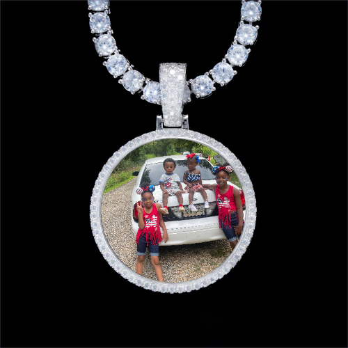 925S & VVS Moissanite 3D Circle Custom Picture Pendant