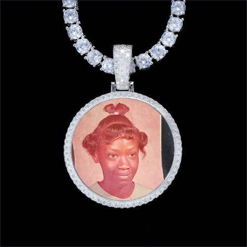925S & VVS Moissanite 3D Circle Custom Picture Pendant
