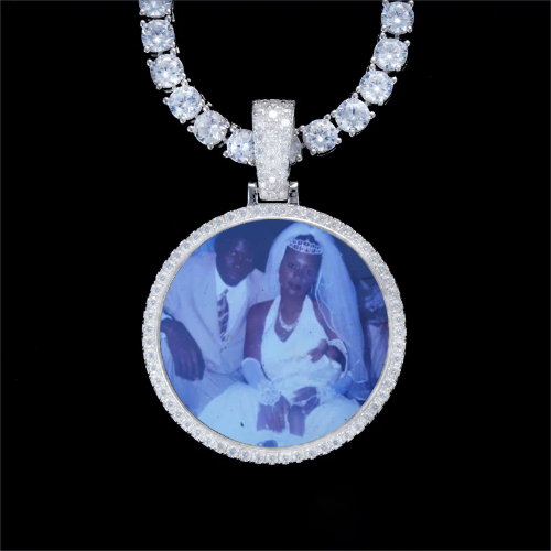 925S & VVS Moissanite 3D Circle Custom Picture Pendant