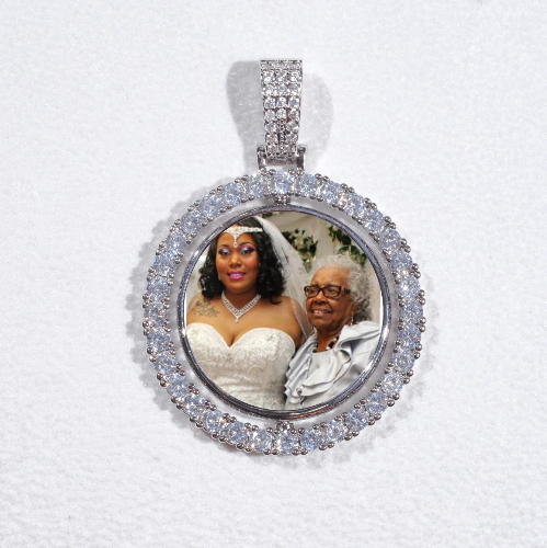 3D Spinning 2-Faced Custom Picture Pendant