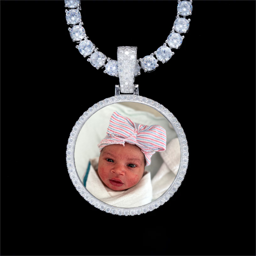 925S & VVS Moissanite 3D Circle Custom Picture Pendant