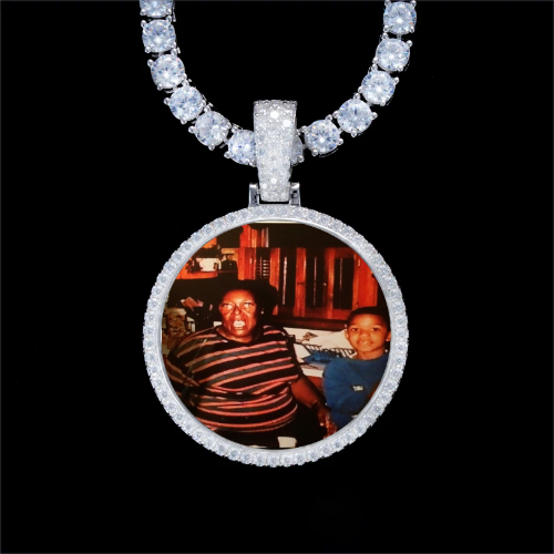 925S & VVS Moissanite 3D Circle Custom Picture Pendant