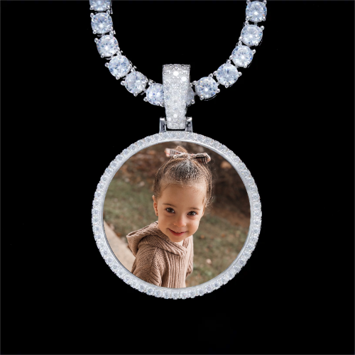 925S & VVS Moissanite 3D Circle Custom Picture Pendant