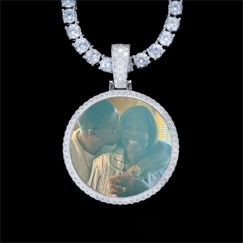 925S & VVS Moissanite 3D Circle Custom Picture Pendant