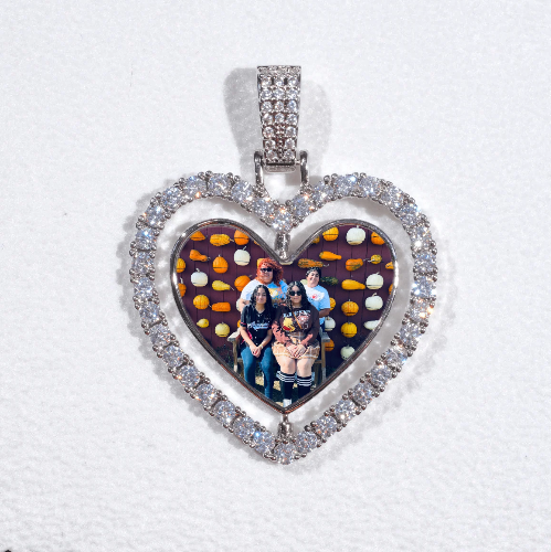 3D Spinning 2-Faced Heart Custom Picture Pendant